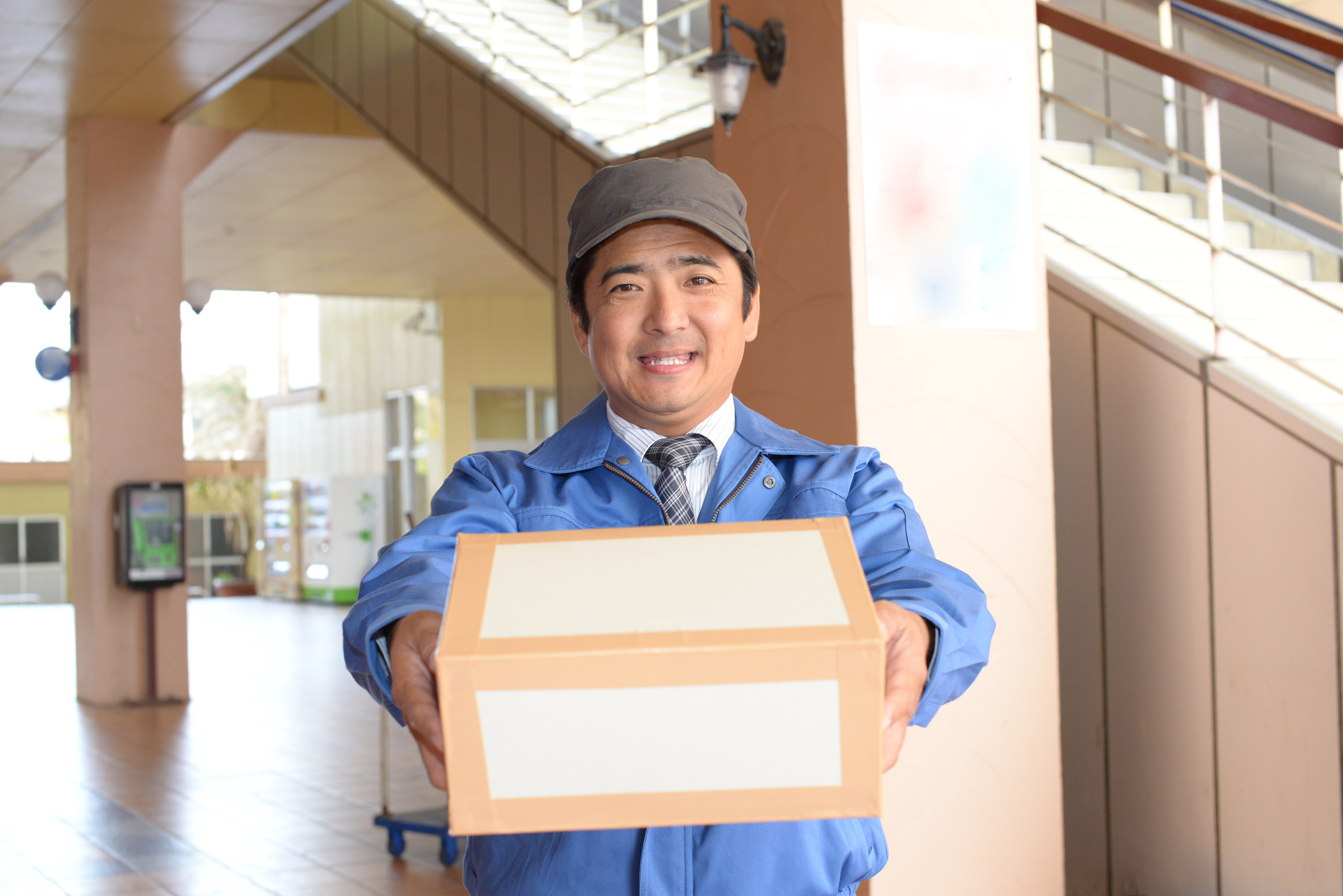 経験者歓迎 | 東京都の軽貨物の求人なら合同会社1st.運送
